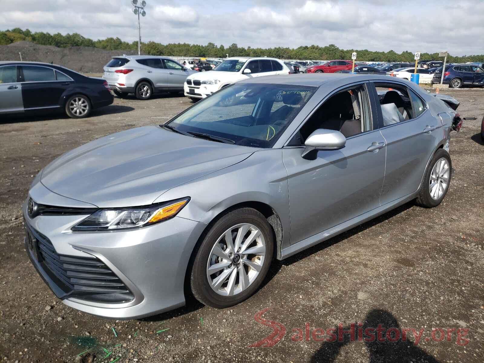 4T1C11AKXMU445792 2021 TOYOTA CAMRY