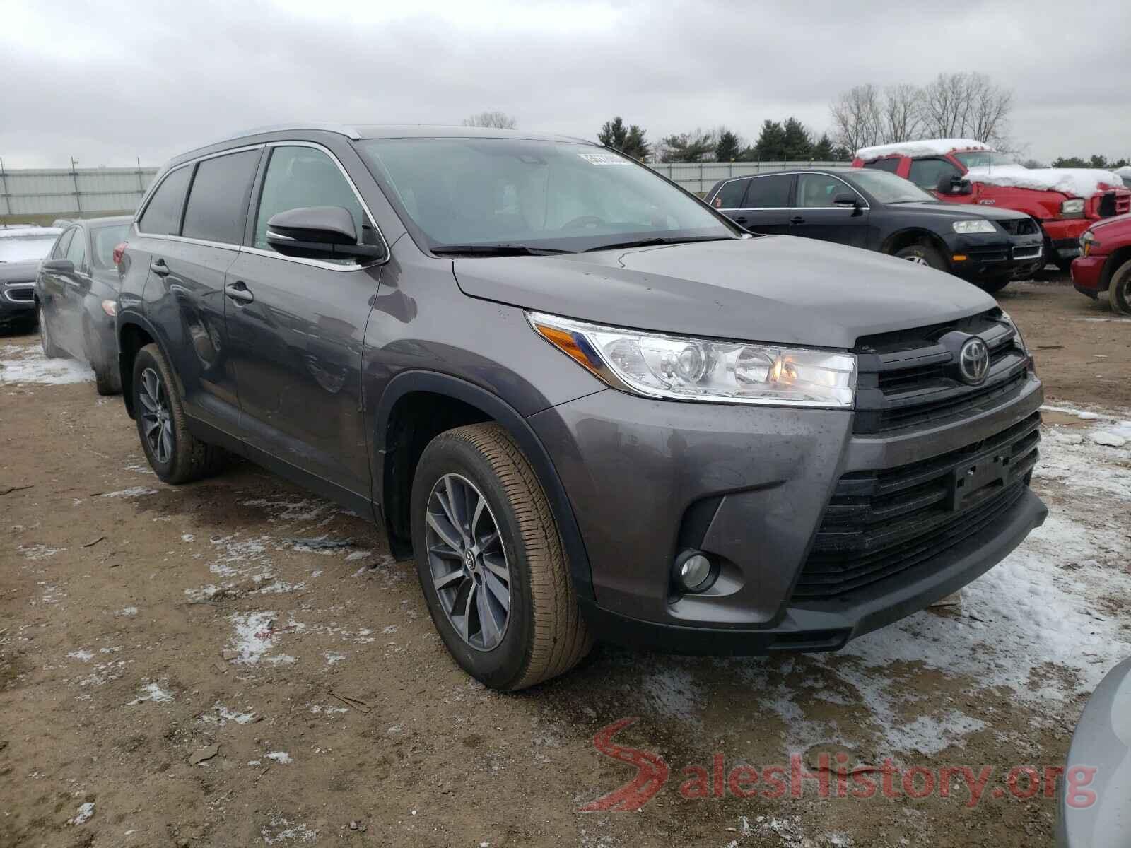 5TDJZRFH7KS607587 2019 TOYOTA HIGHLANDER