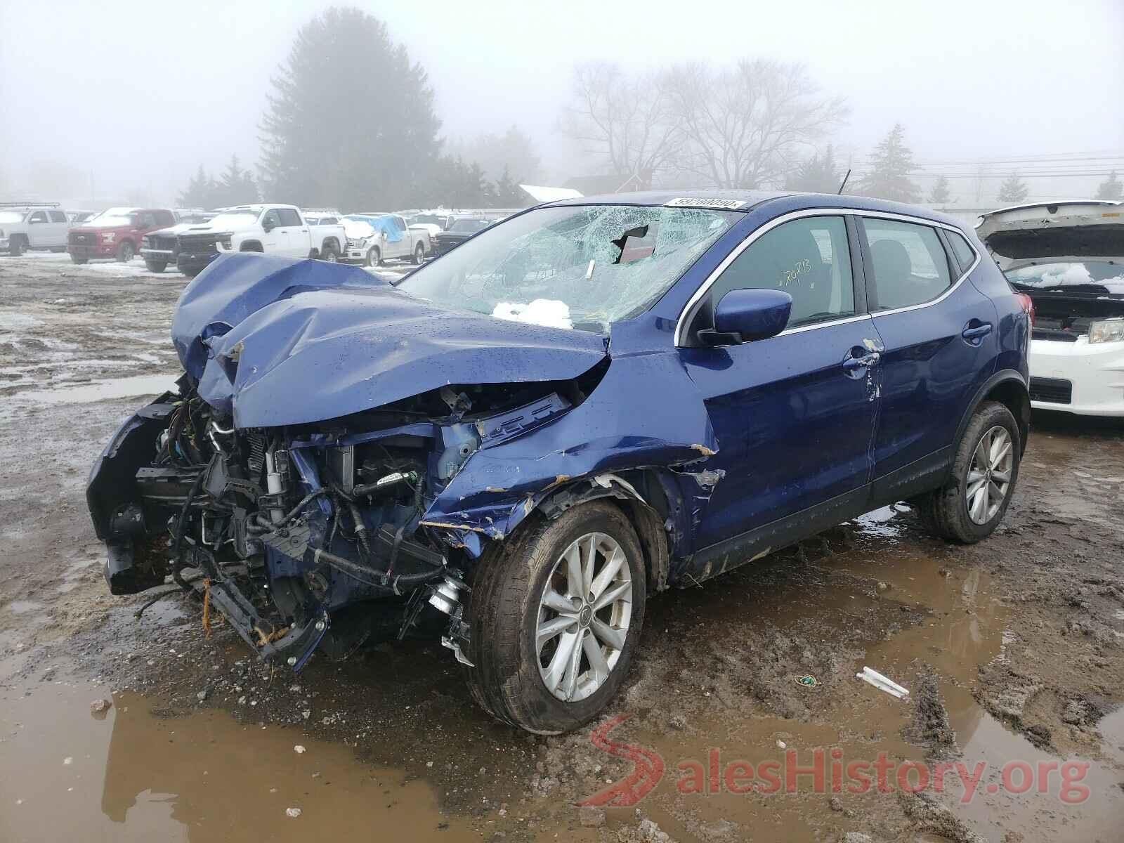 JN1BJ1CR6JW286556 2018 NISSAN ROGUE