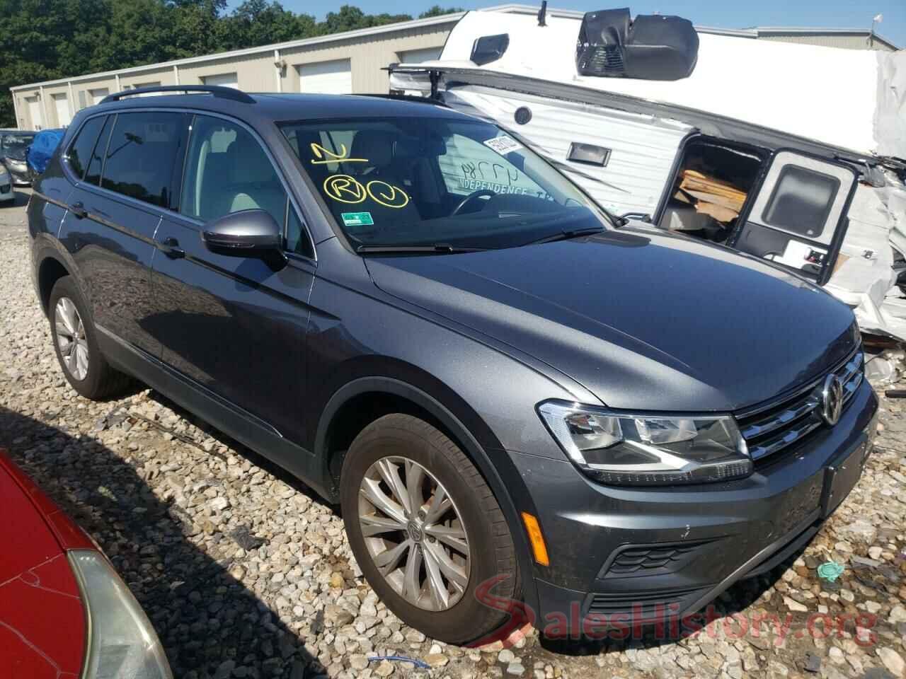 3VV2B7AX9JM048572 2018 VOLKSWAGEN TIGUAN