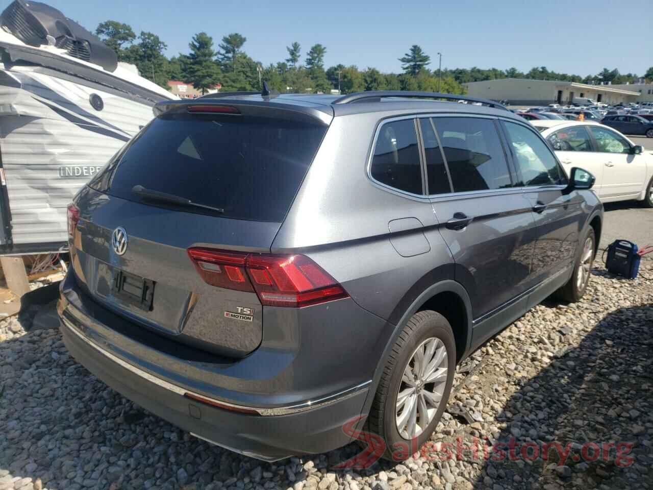 3VV2B7AX9JM048572 2018 VOLKSWAGEN TIGUAN