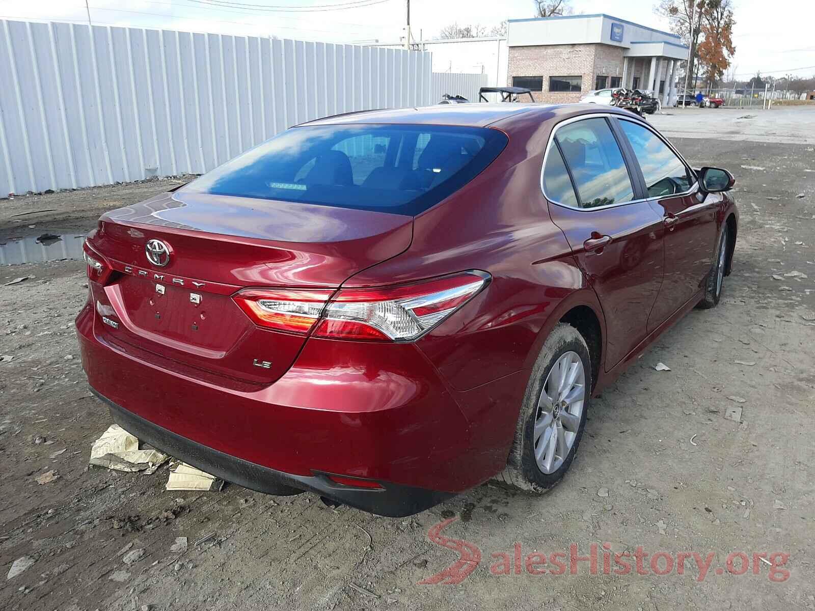 4T1B11HK3JU677230 2018 TOYOTA CAMRY