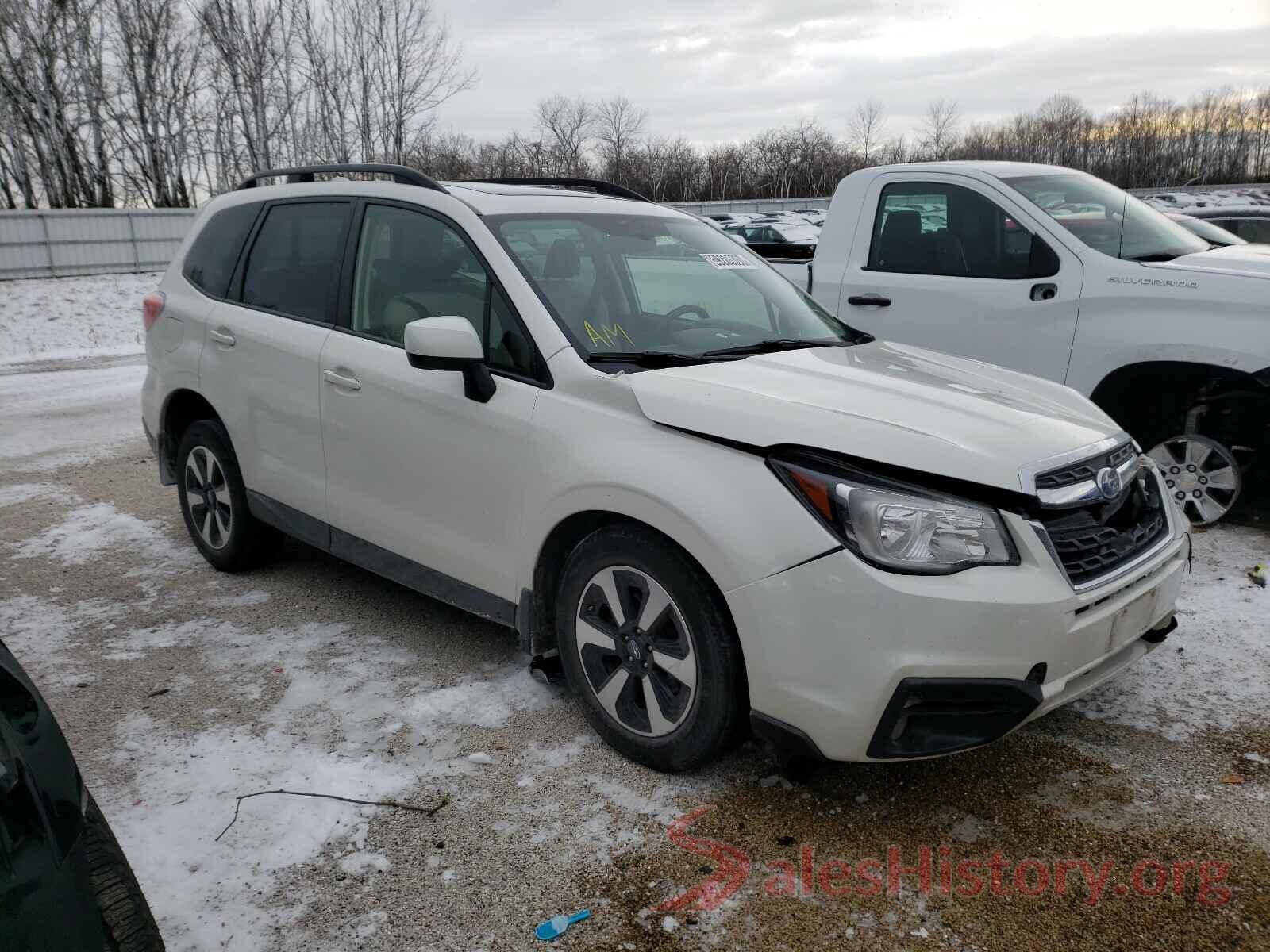 JF2SJAEC3JH459476 2018 SUBARU FORESTER