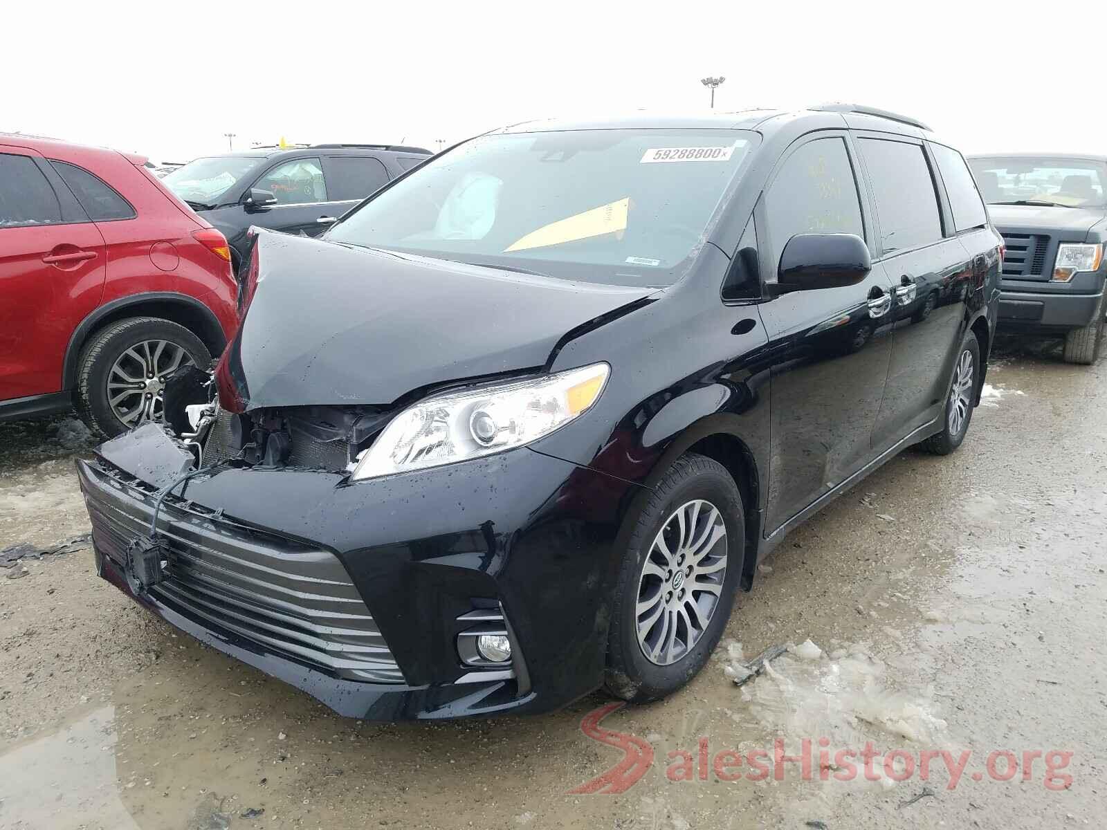 5TDYZ3DC8KS978759 2019 TOYOTA SIENNA