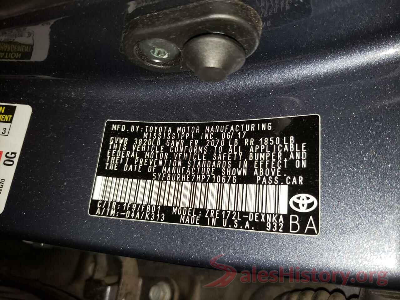 5YFBURHE7HP710676 2017 TOYOTA COROLLA