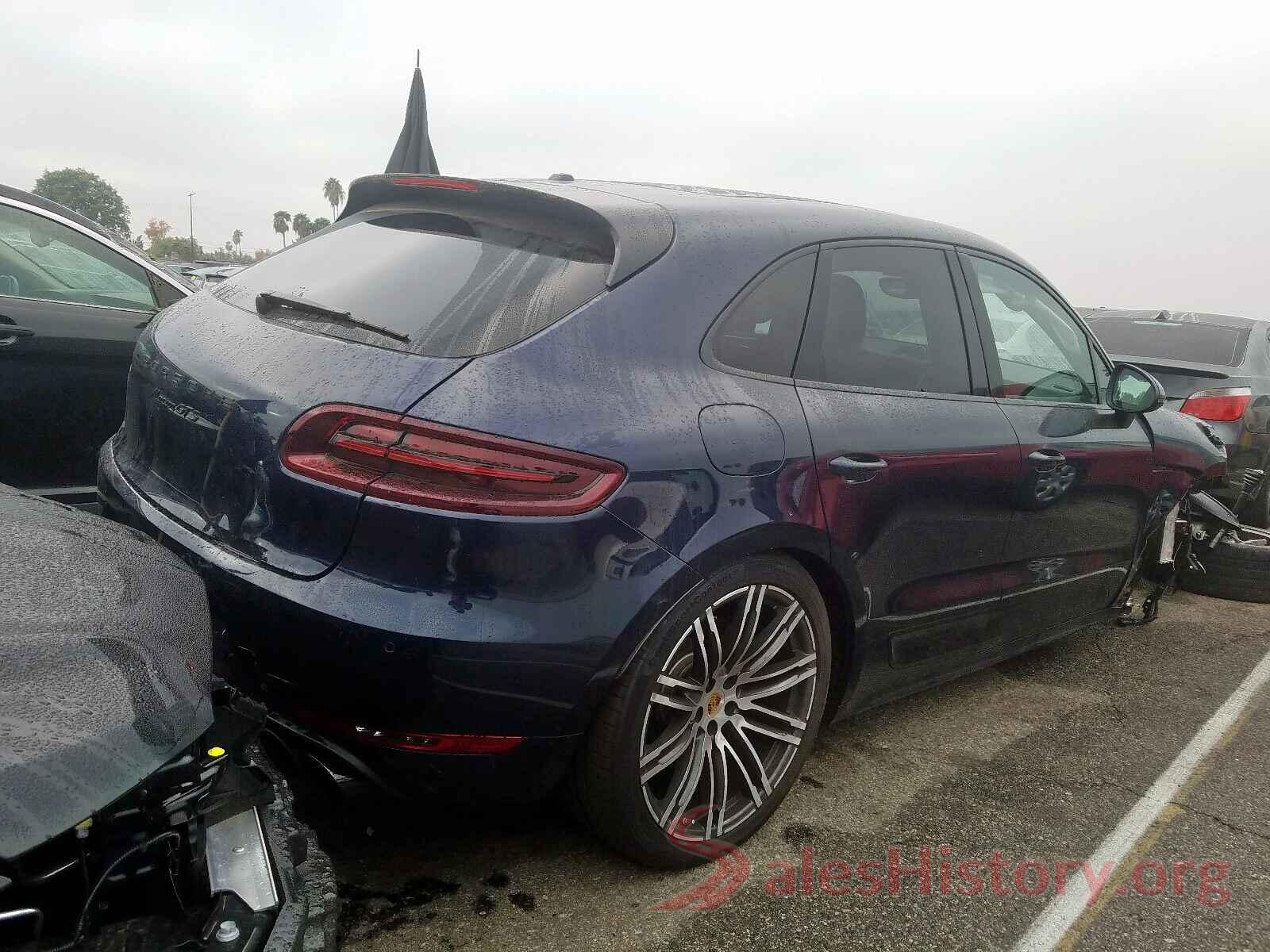 WP1AG2A59JLB60690 2018 PORSCHE MACAN