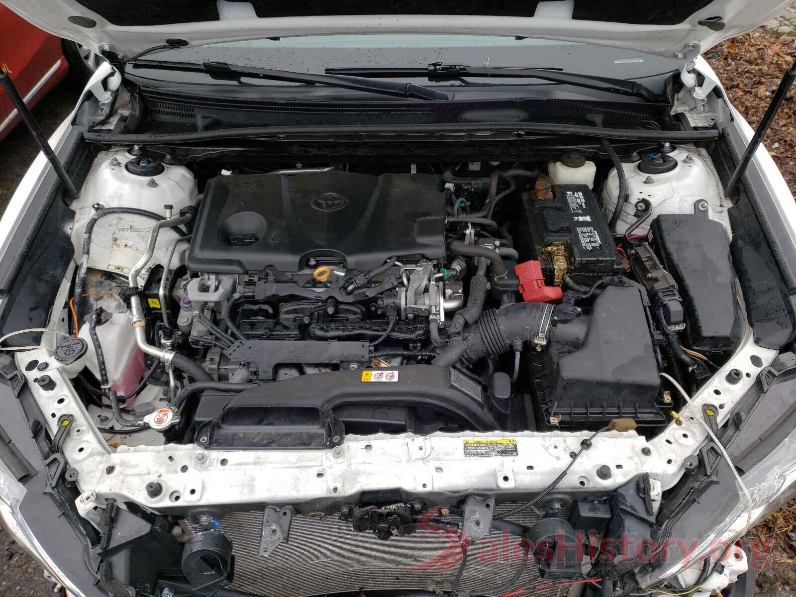 4T1B11HK0JU002029 2018 TOYOTA CAMRY