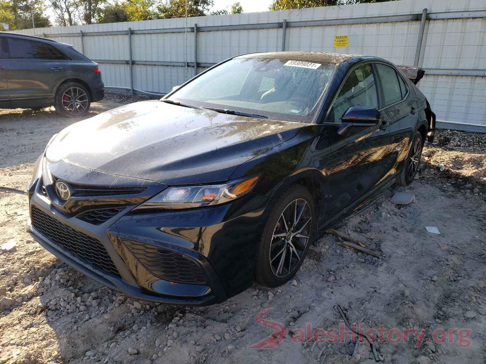 4T1G11AK7MU465872 2021 TOYOTA CAMRY