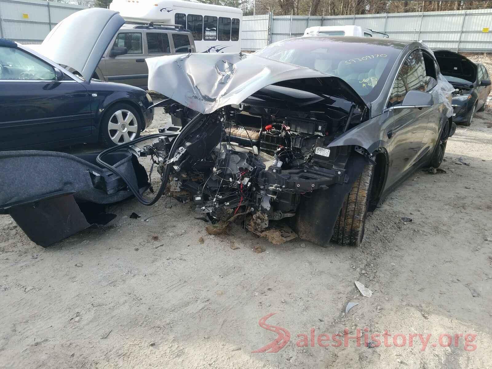 5YJXCAE4XJF111892 2018 TESLA MODEL X