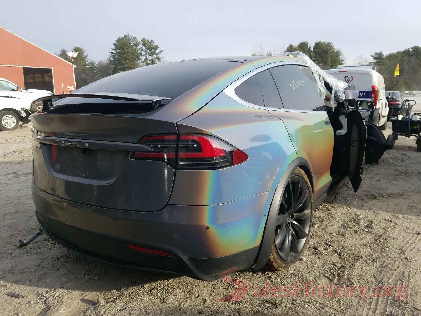 5YJXCAE4XJF111892 2018 TESLA MODEL X