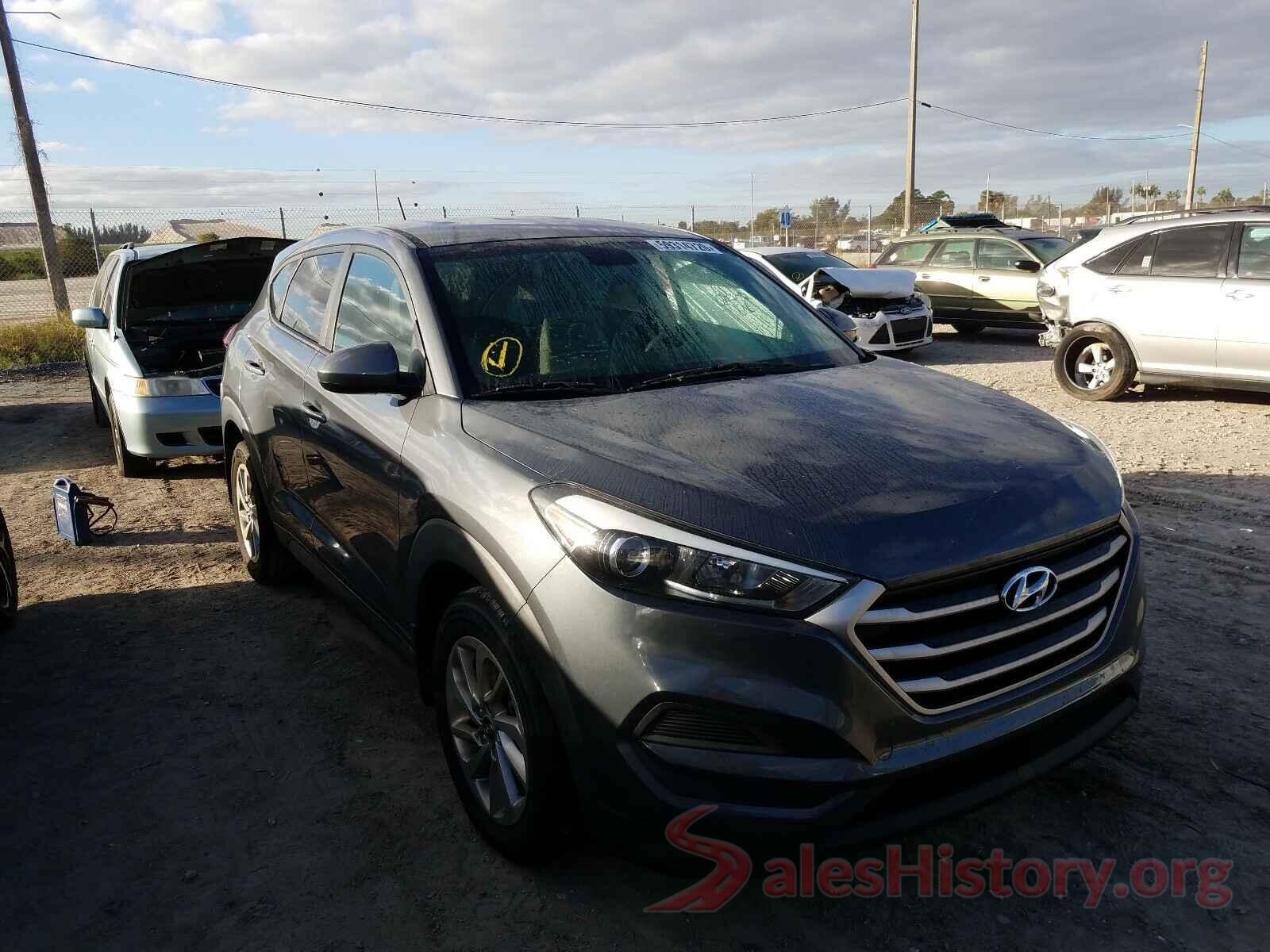 KM8J23A40HU394035 2017 HYUNDAI TUCSON