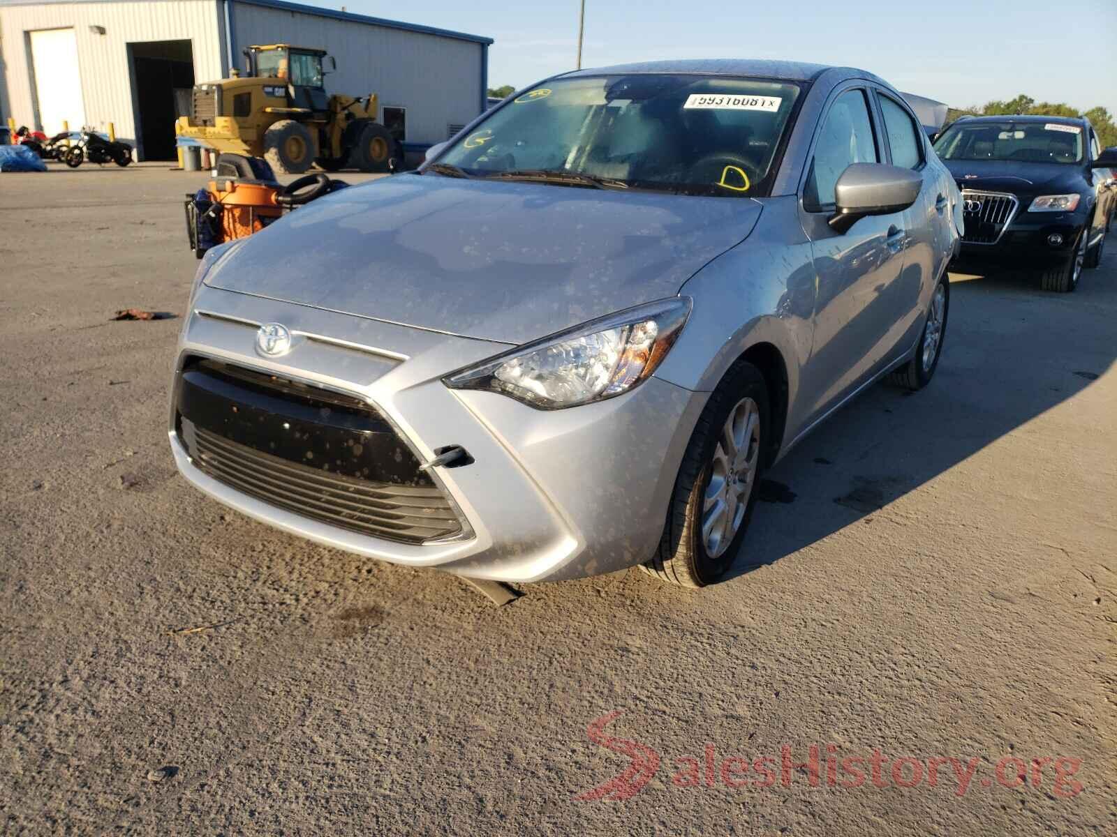 3MYDLBYV7JY328013 2018 TOYOTA YARIS