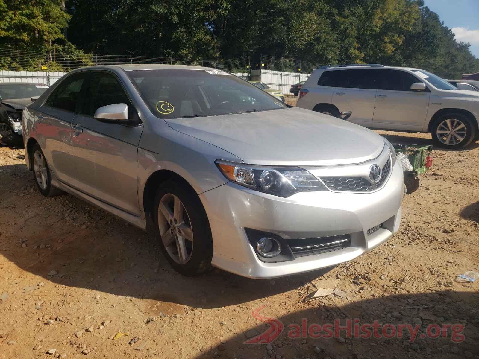 4T1BF1FKXEU730953 2014 TOYOTA CAMRY