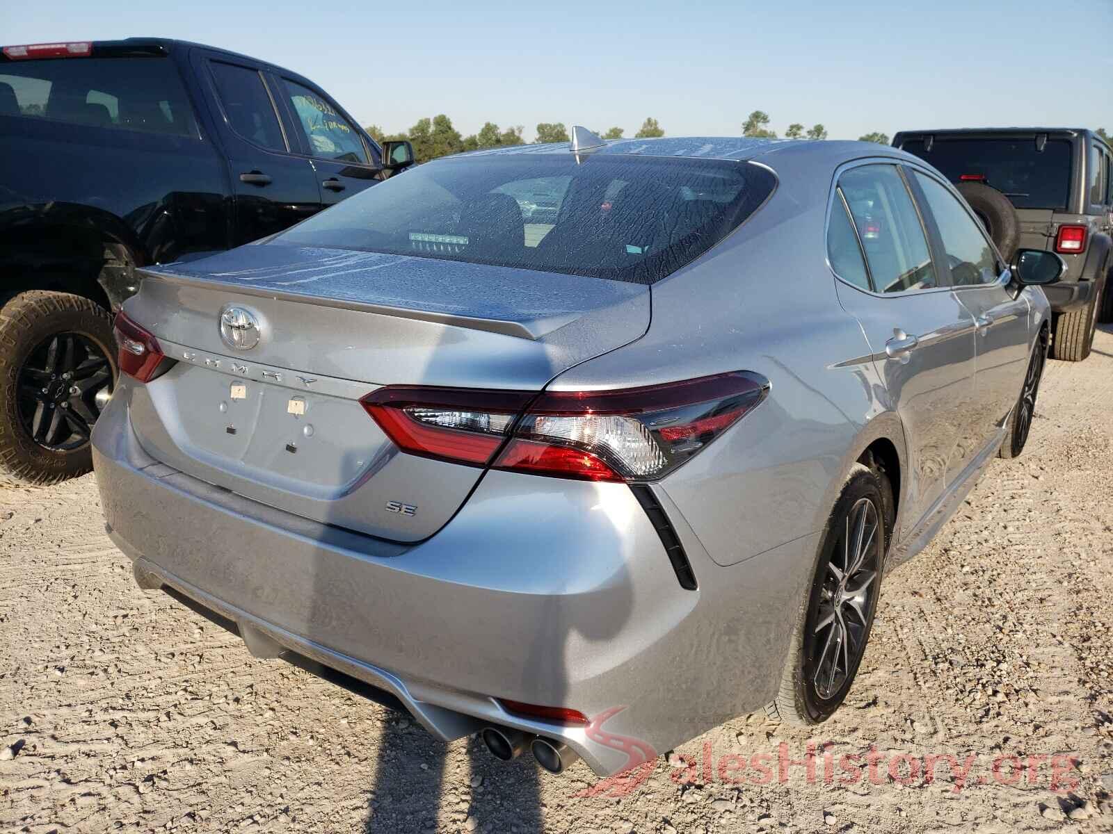 4T1G11AK5MU525471 2021 TOYOTA CAMRY