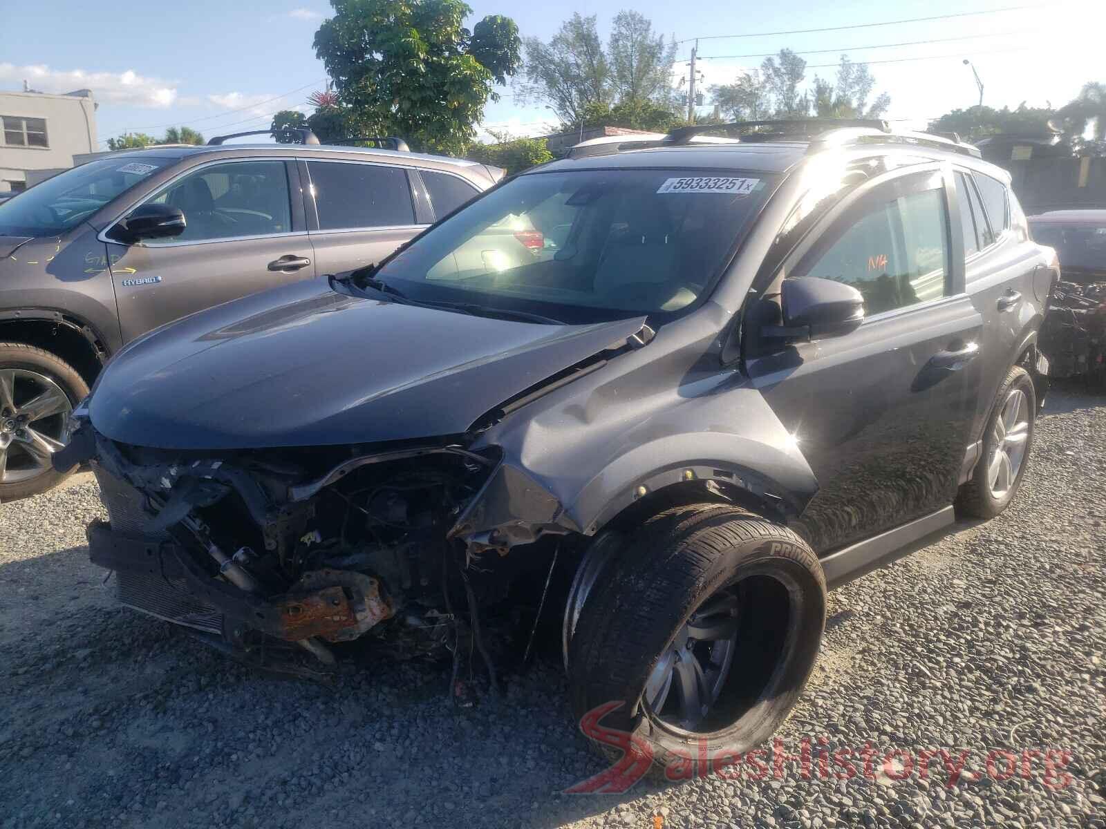 JTMRFREV3HJ117091 2017 TOYOTA RAV4