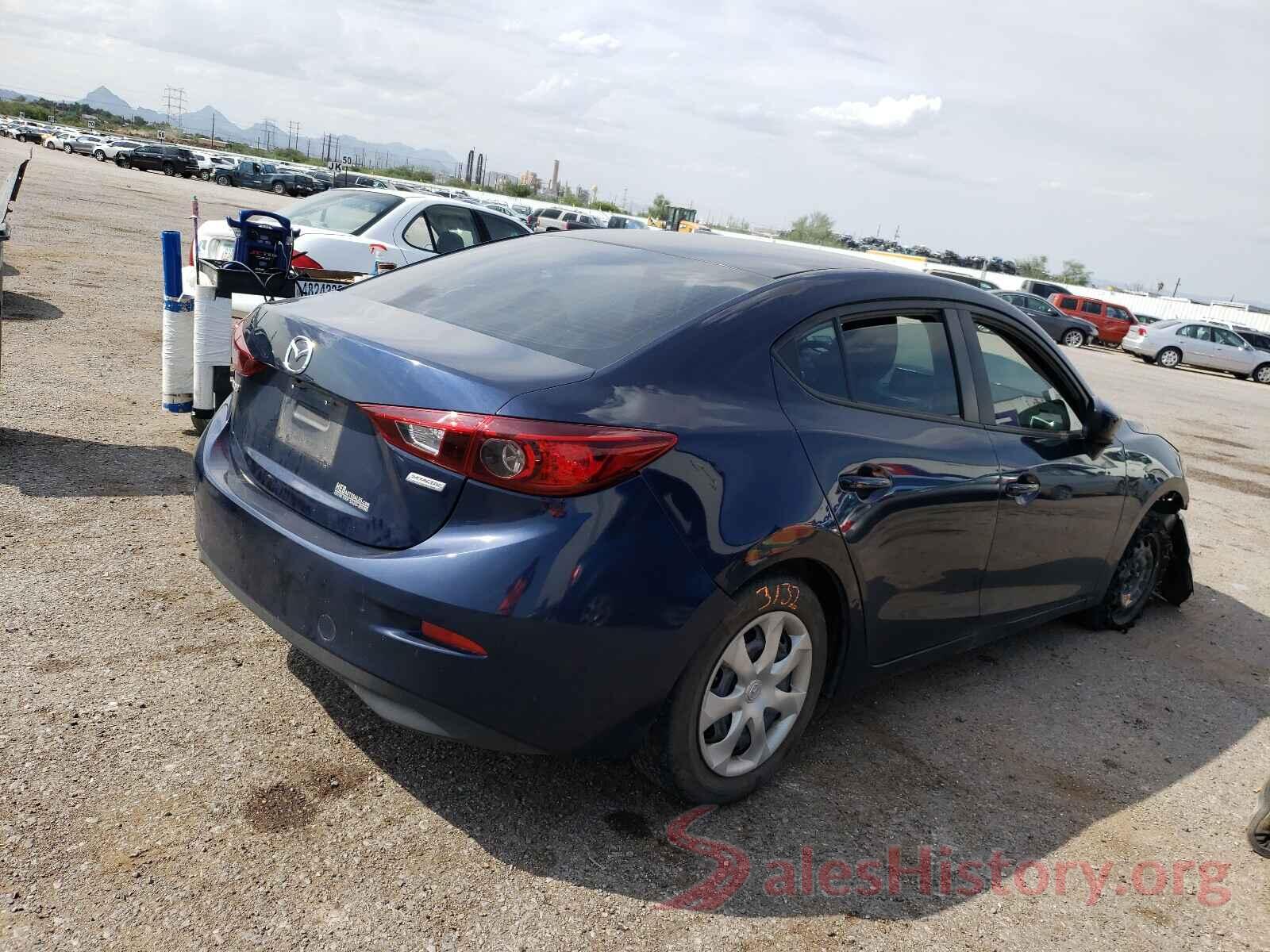 3MZBN1U72JM228746 2018 MAZDA 3