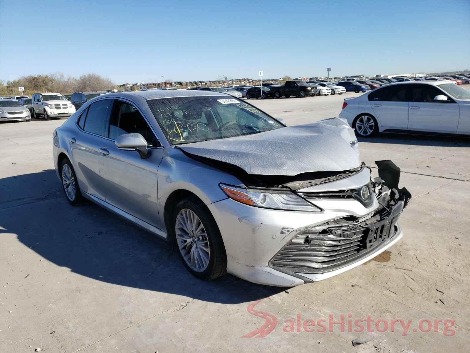 4T1B11HK0JU524398 2018 TOYOTA CAMRY