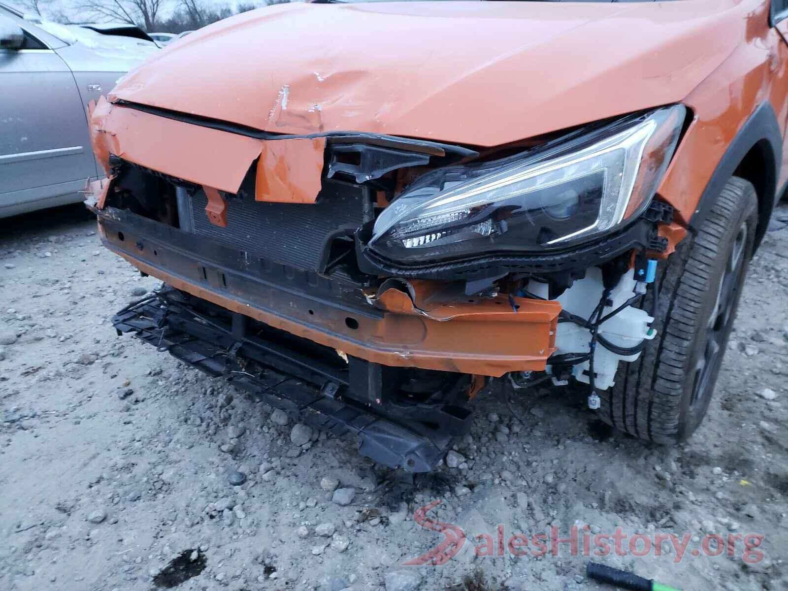 JF2GTAJC3JH212688 2018 SUBARU CROSSTREK