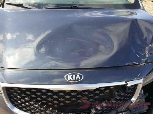 KNDMB5C10H6265622 2017 KIA SEDONA