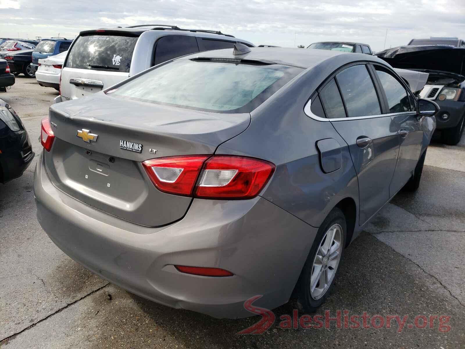 1G1BE5SM3J7157062 2018 CHEVROLET CRUZE