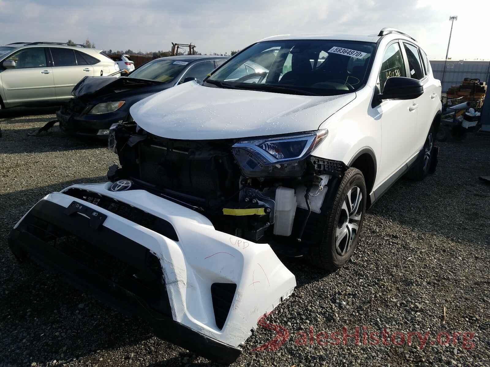 JTMZFREV9HJ710485 2017 TOYOTA RAV4