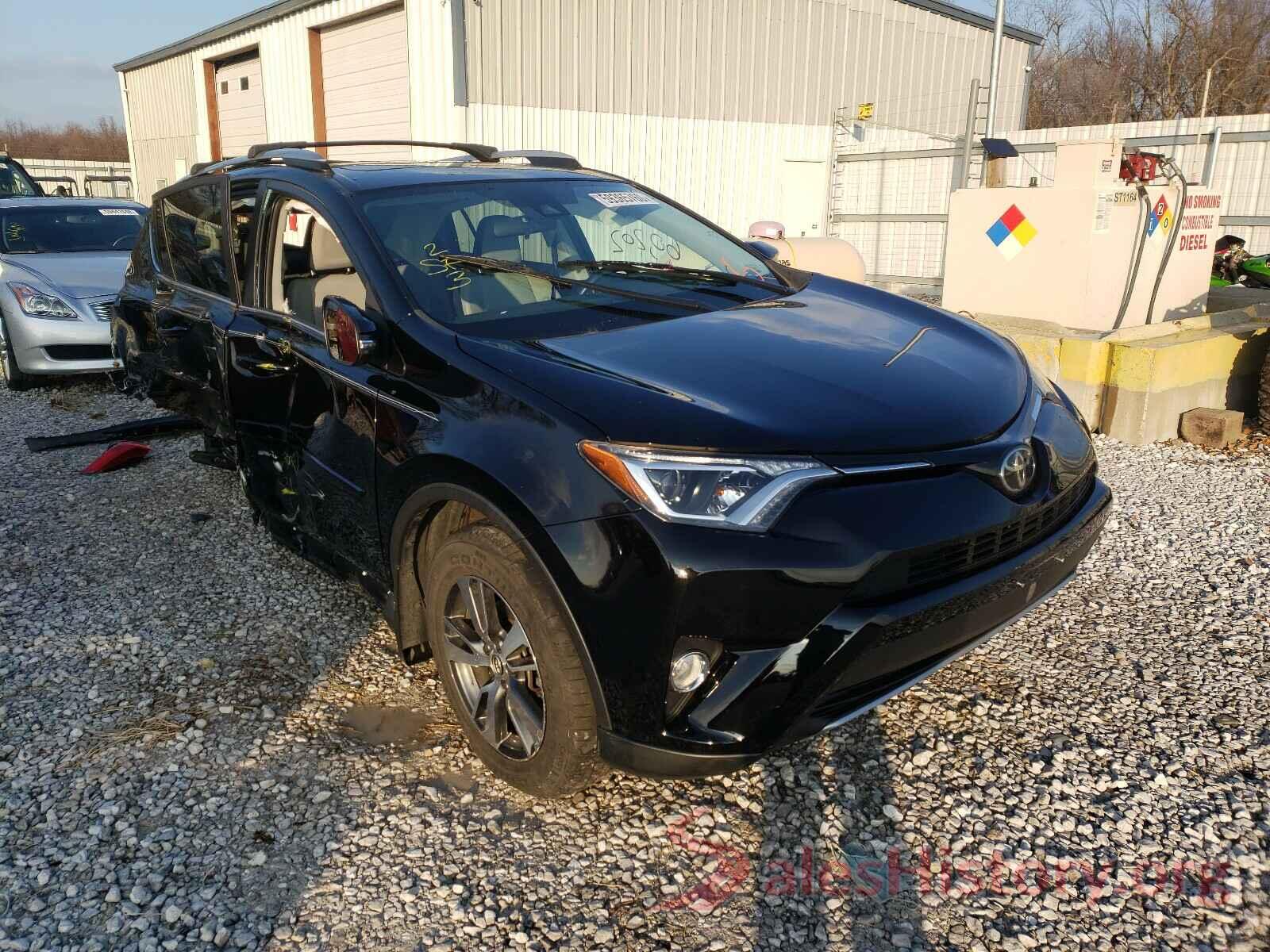 2T3WFREV8HW338111 2017 TOYOTA RAV4