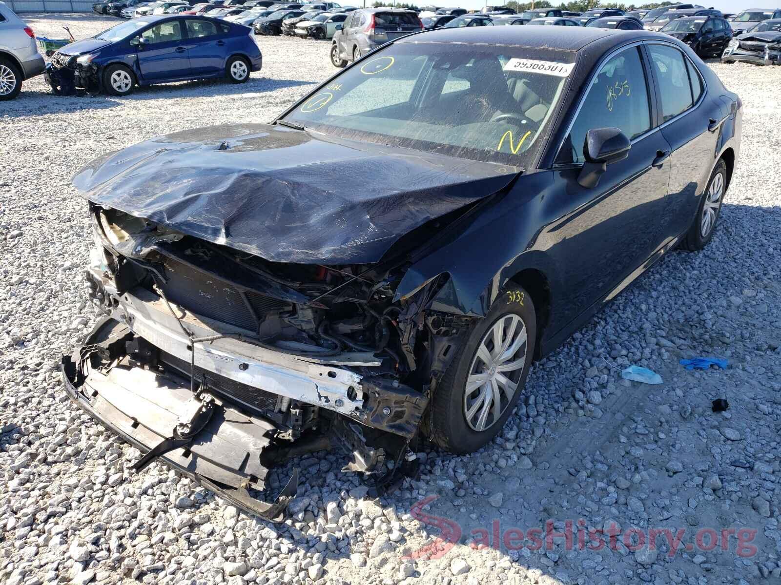 4T1B11HK8JU663162 2018 TOYOTA CAMRY