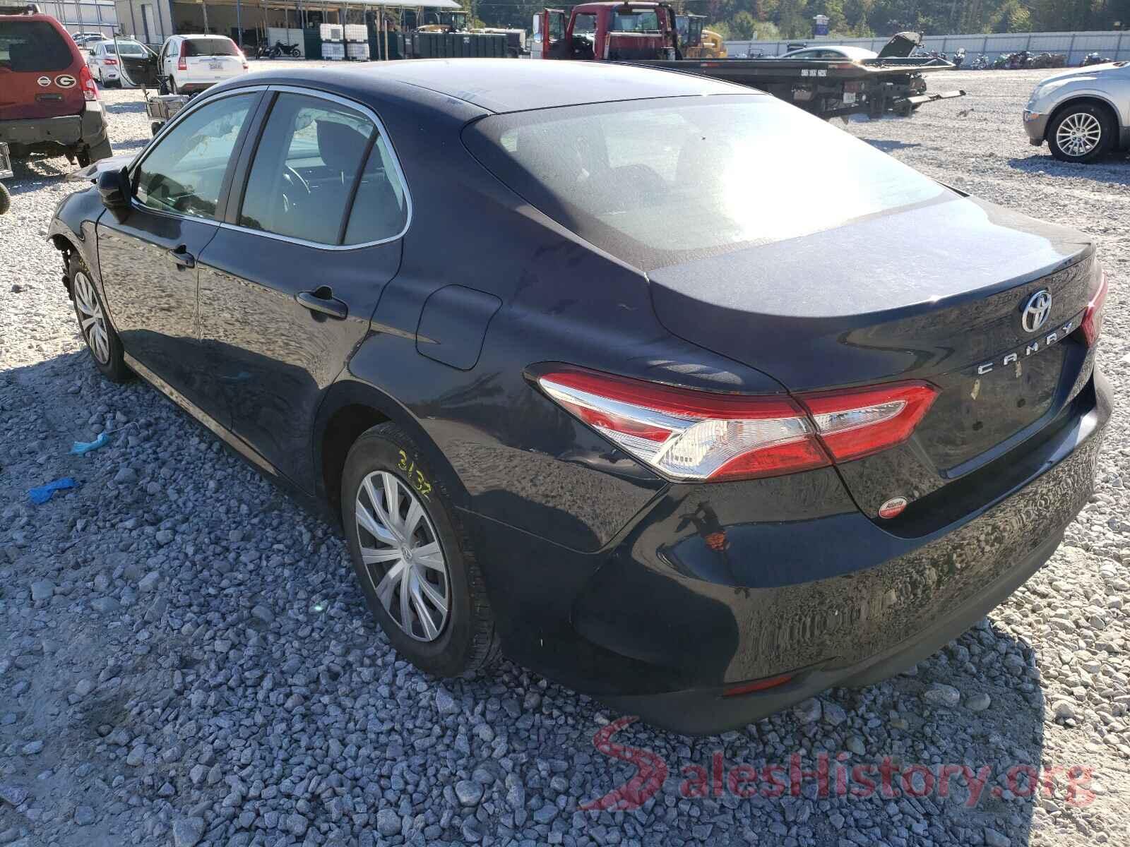 4T1B11HK8JU663162 2018 TOYOTA CAMRY