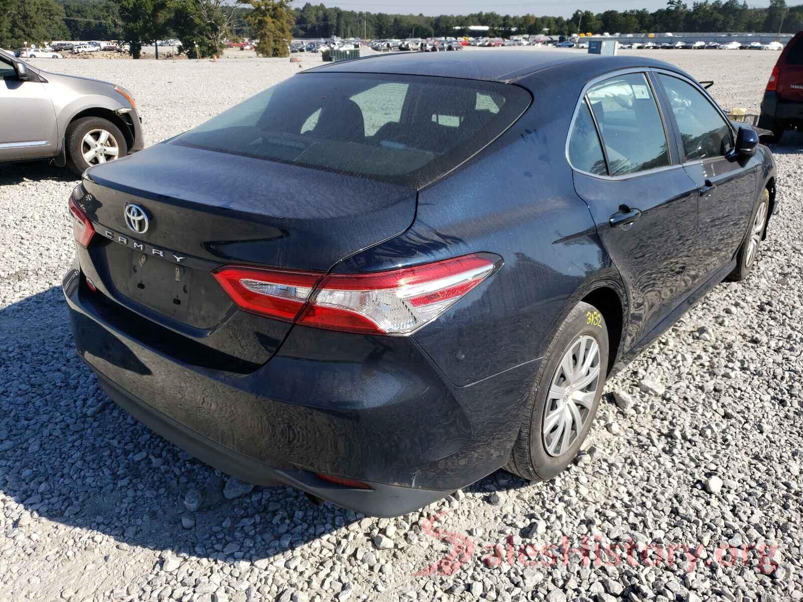 4T1B11HK8JU663162 2018 TOYOTA CAMRY