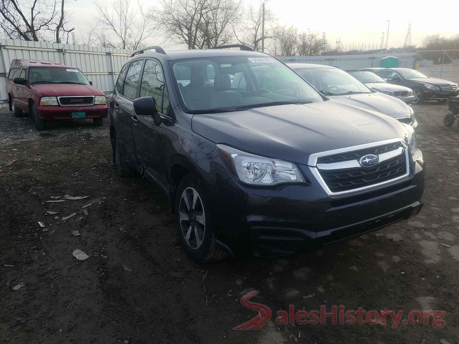 JF2SJABC3JH526713 2018 SUBARU FORESTER