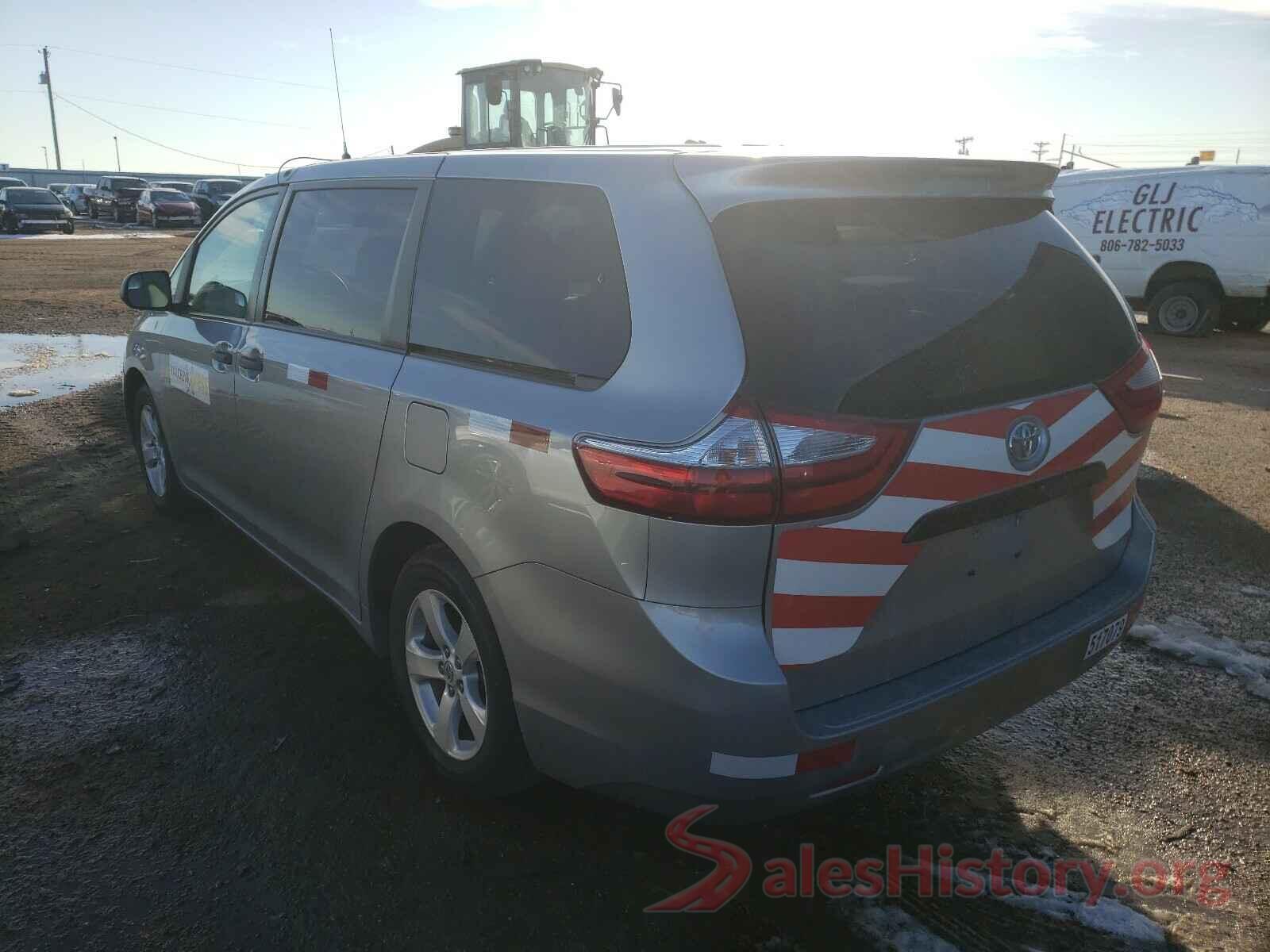 5TDZZ3DCXHS807556 2017 TOYOTA SIENNA