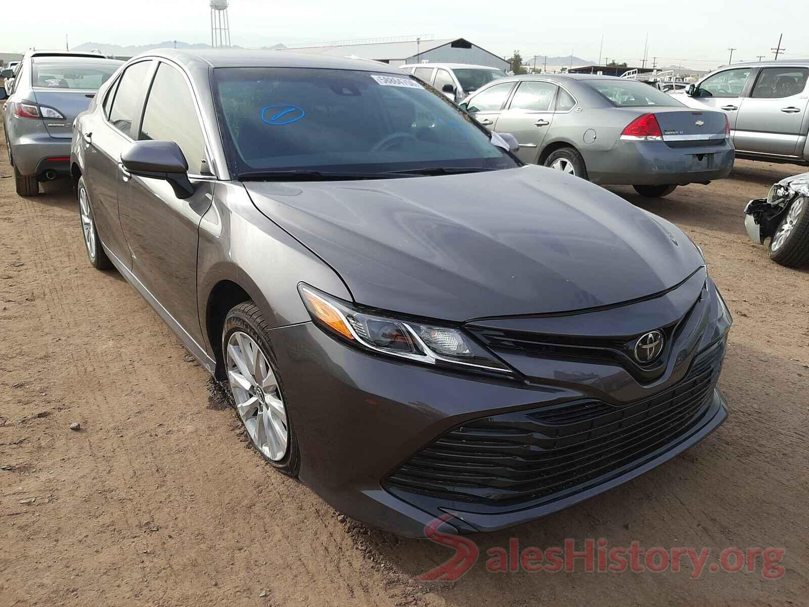 4T1B11HK0KU715742 2019 TOYOTA CAMRY