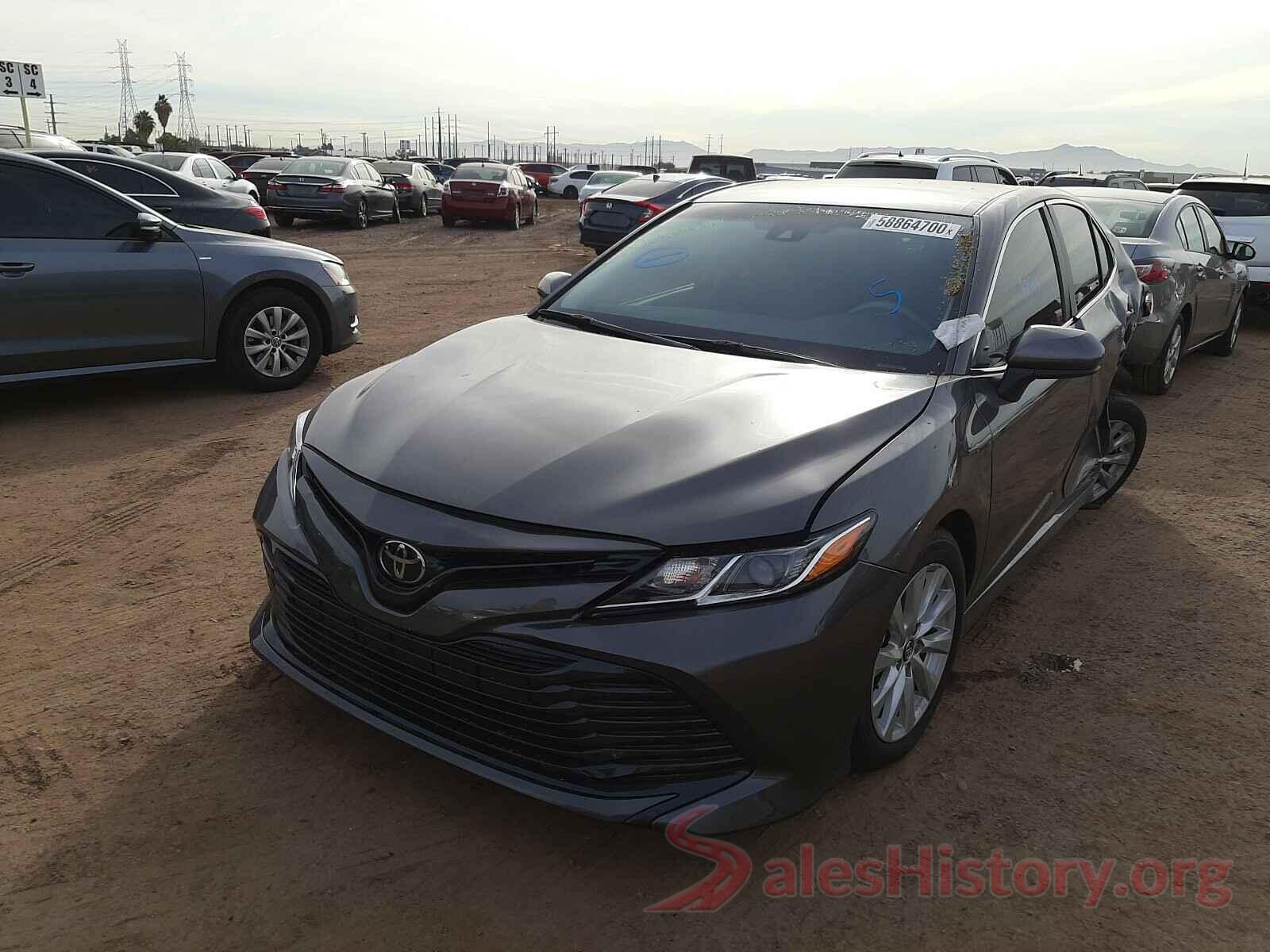 4T1B11HK0KU715742 2019 TOYOTA CAMRY