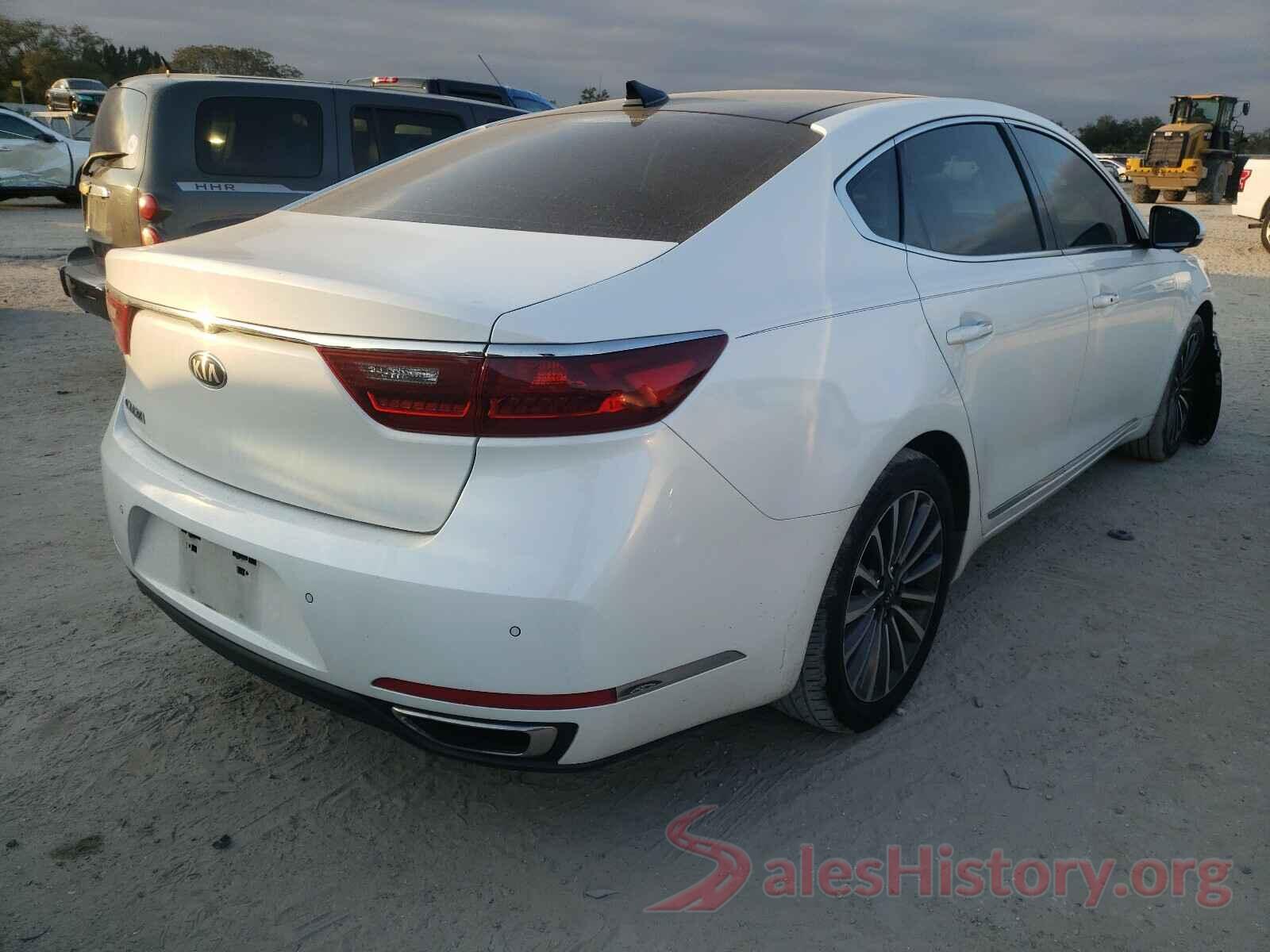 KNALC4J17H5092092 2017 KIA CADENZA