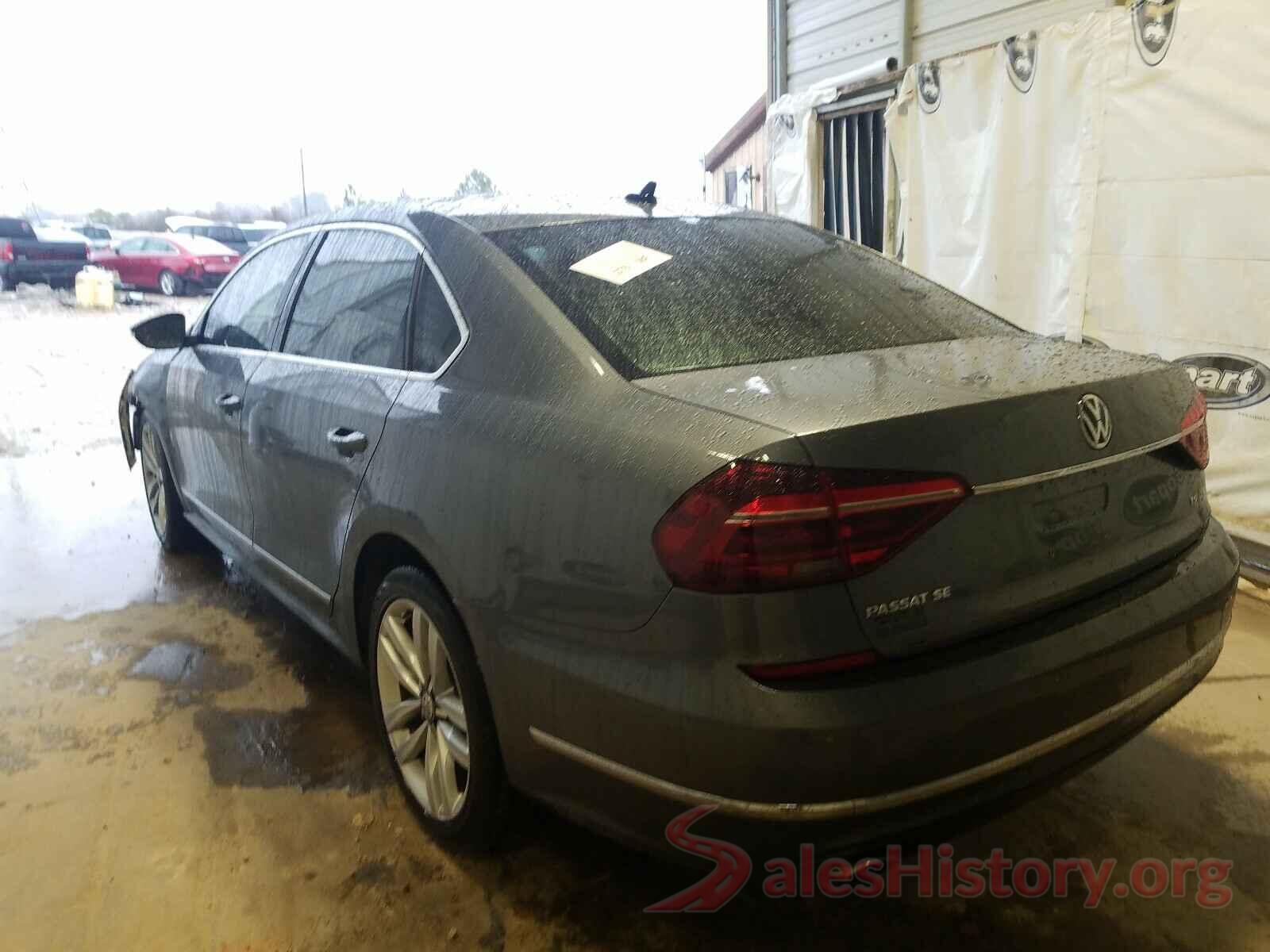 1VWGT7A38HC002786 2017 VOLKSWAGEN PASSAT