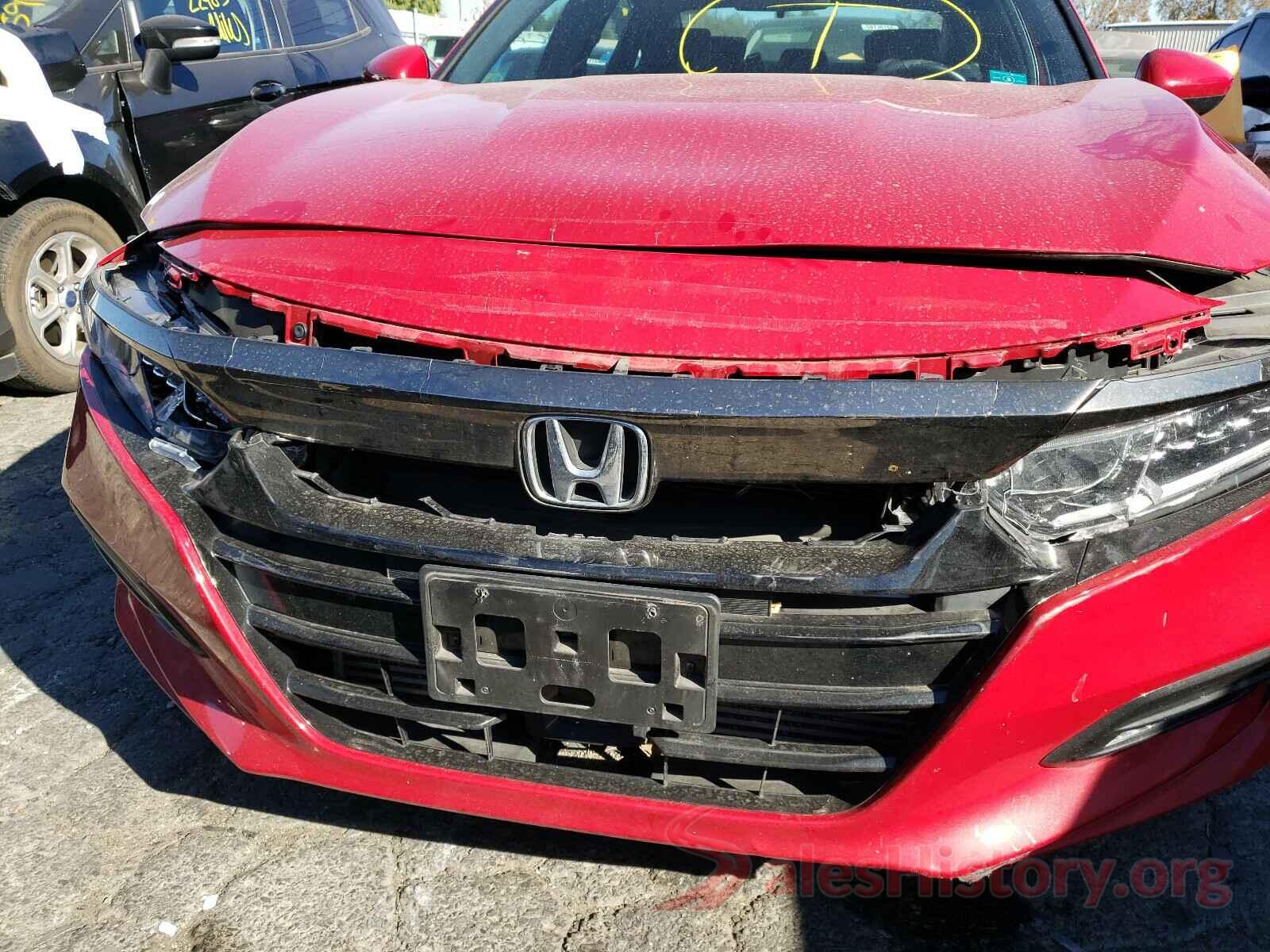 1HGCV1F31JA073672 2018 HONDA ACCORD