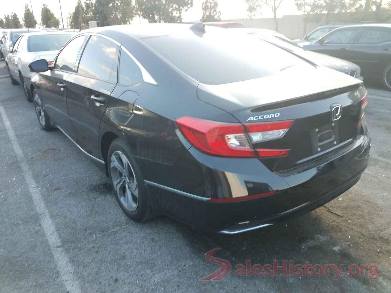 1HGCV1F43JA077487 2018 HONDA ACCORD