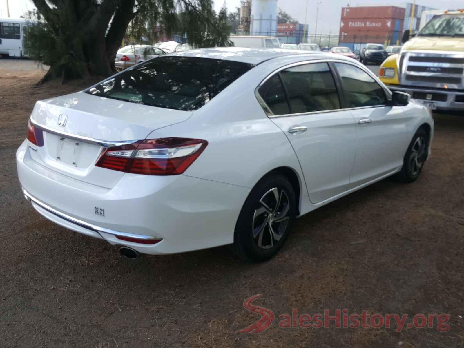 1HGCR2F32HA158377 2017 HONDA ACCORD