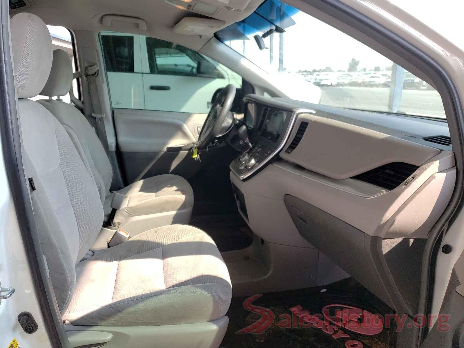 5TDZZ3DC6HS809840 2017 TOYOTA SIENNA