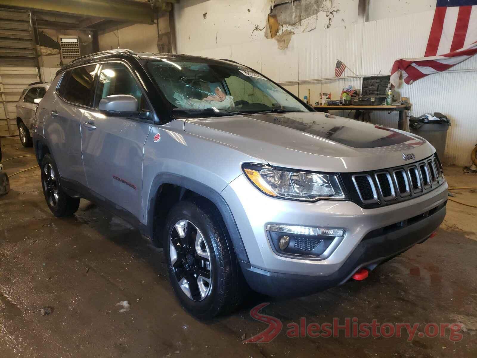 3C4NJDDB0JT200371 2018 JEEP COMPASS