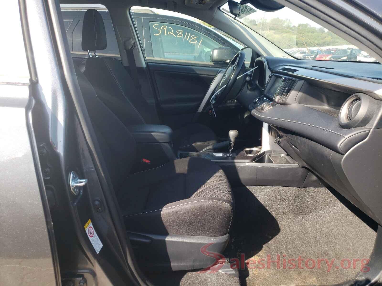 JTMRFREVXHD220295 2017 TOYOTA RAV4