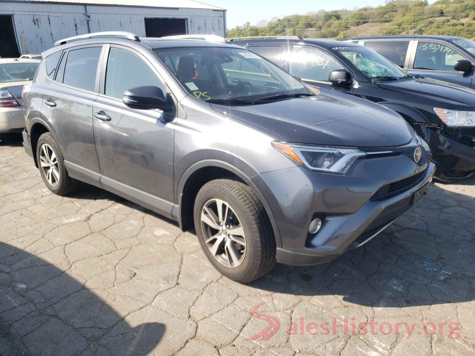 JTMRFREVXHD220295 2017 TOYOTA RAV4