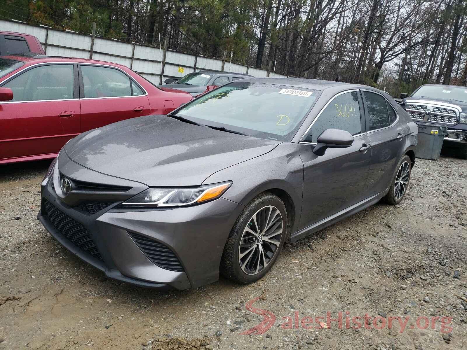 4T1B11HK6JU513227 2018 TOYOTA CAMRY