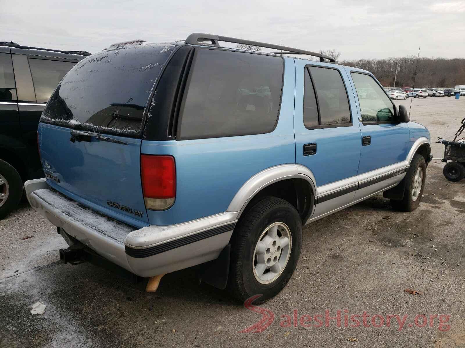 1GNDT13W8V2245193 1997 CHEVROLET BLAZER