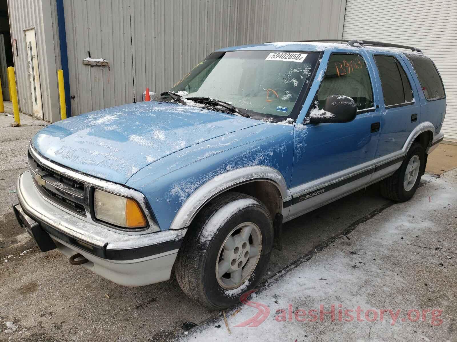 1GNDT13W8V2245193 1997 CHEVROLET BLAZER