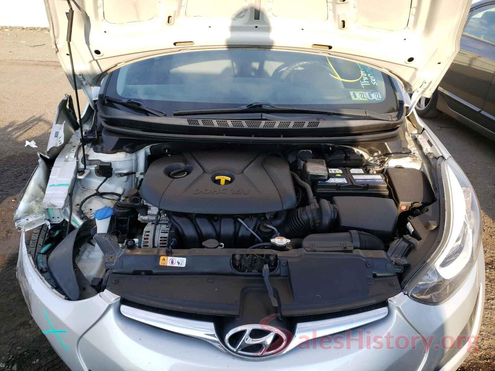 5NPDH4AE7GH693710 2016 HYUNDAI ELANTRA