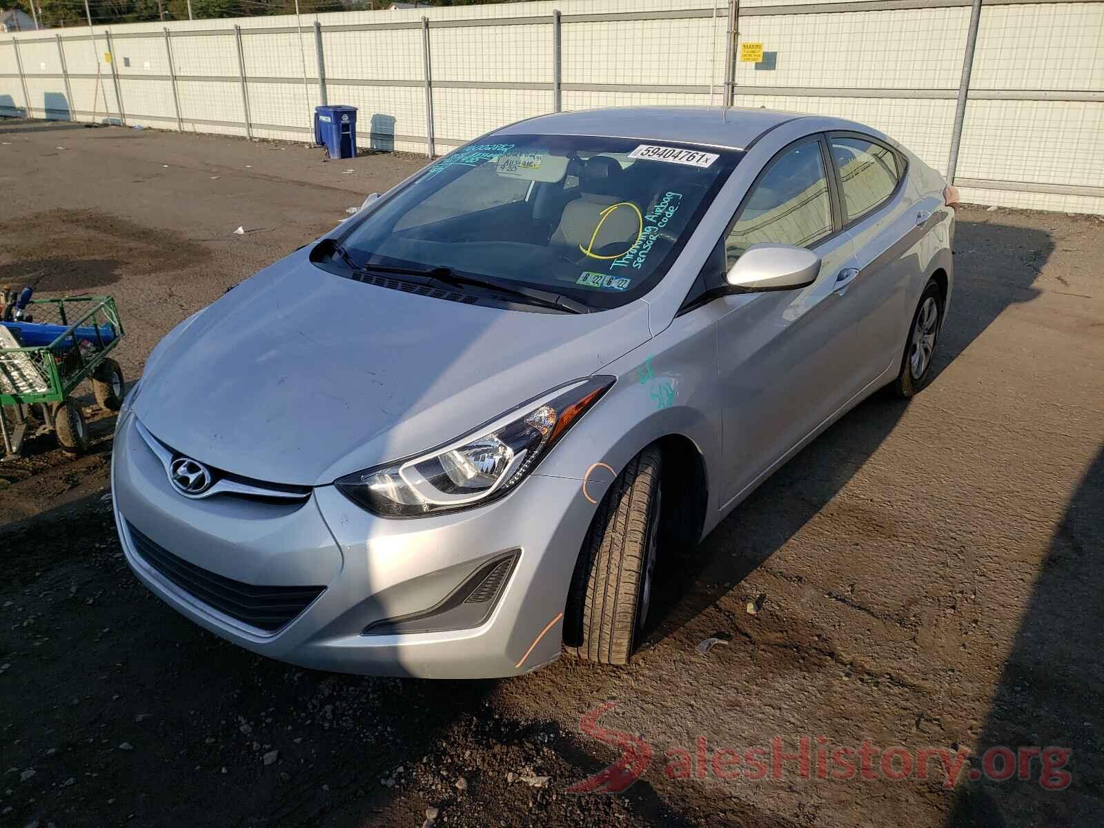 5NPDH4AE7GH693710 2016 HYUNDAI ELANTRA