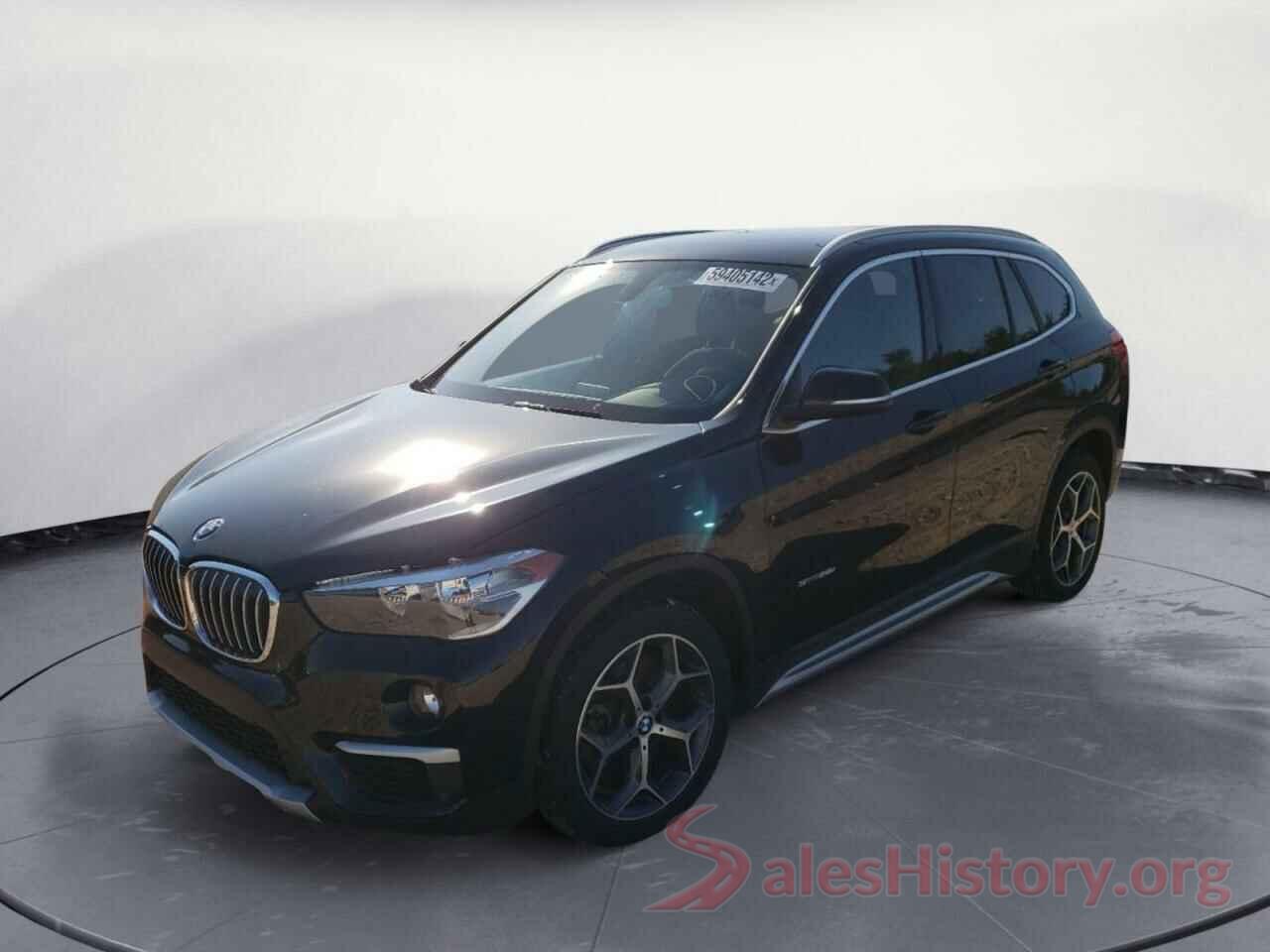 WBXHU7C37H5H38372 2017 BMW X1