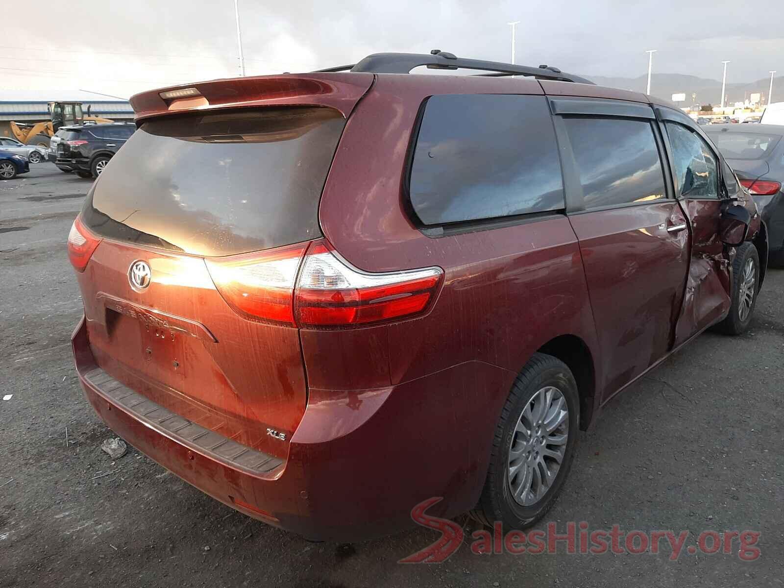 5TDYZ3DC0HS822997 2017 TOYOTA SIENNA