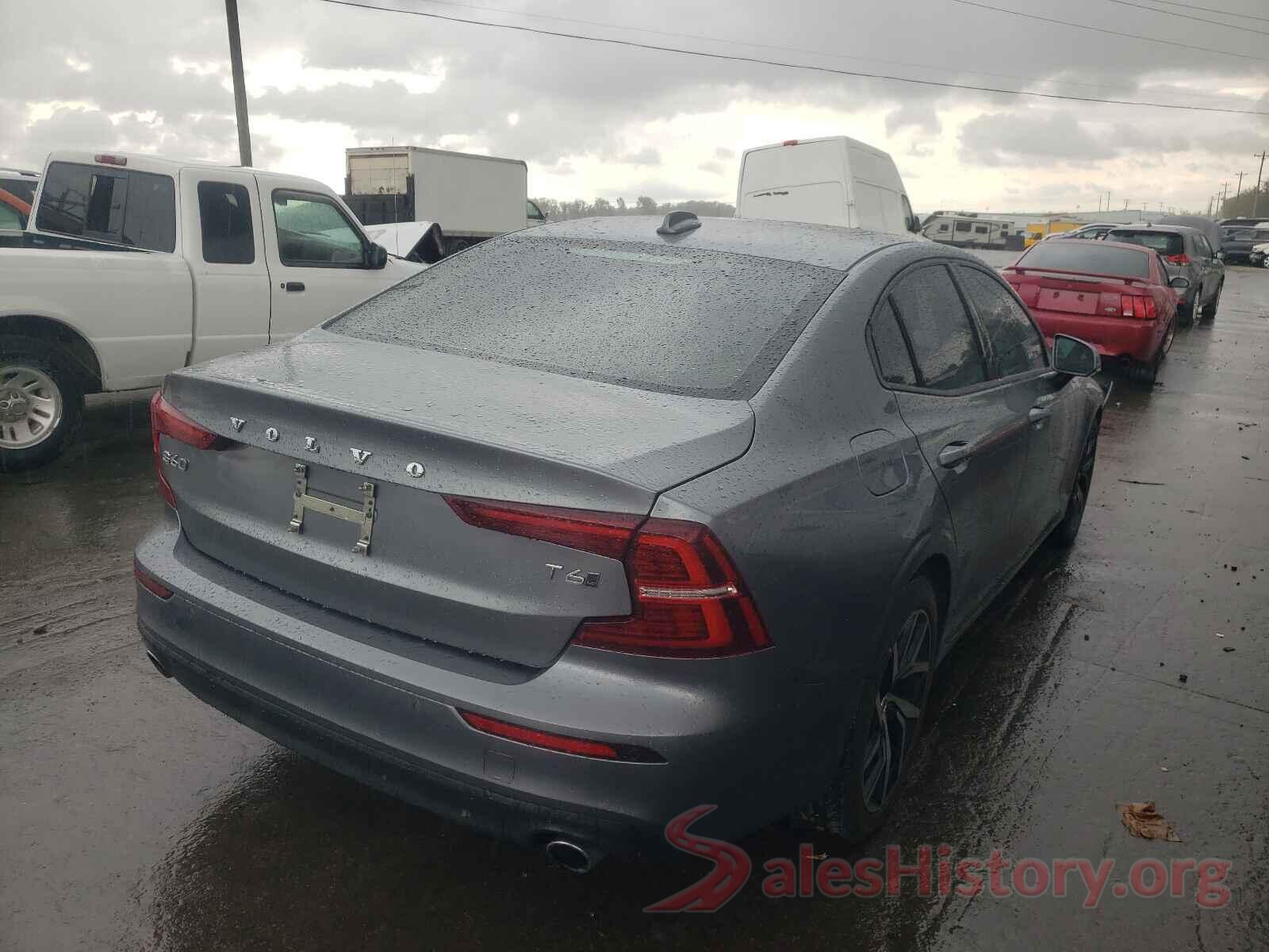 7JRA22TK9KG010495 2019 VOLVO S60